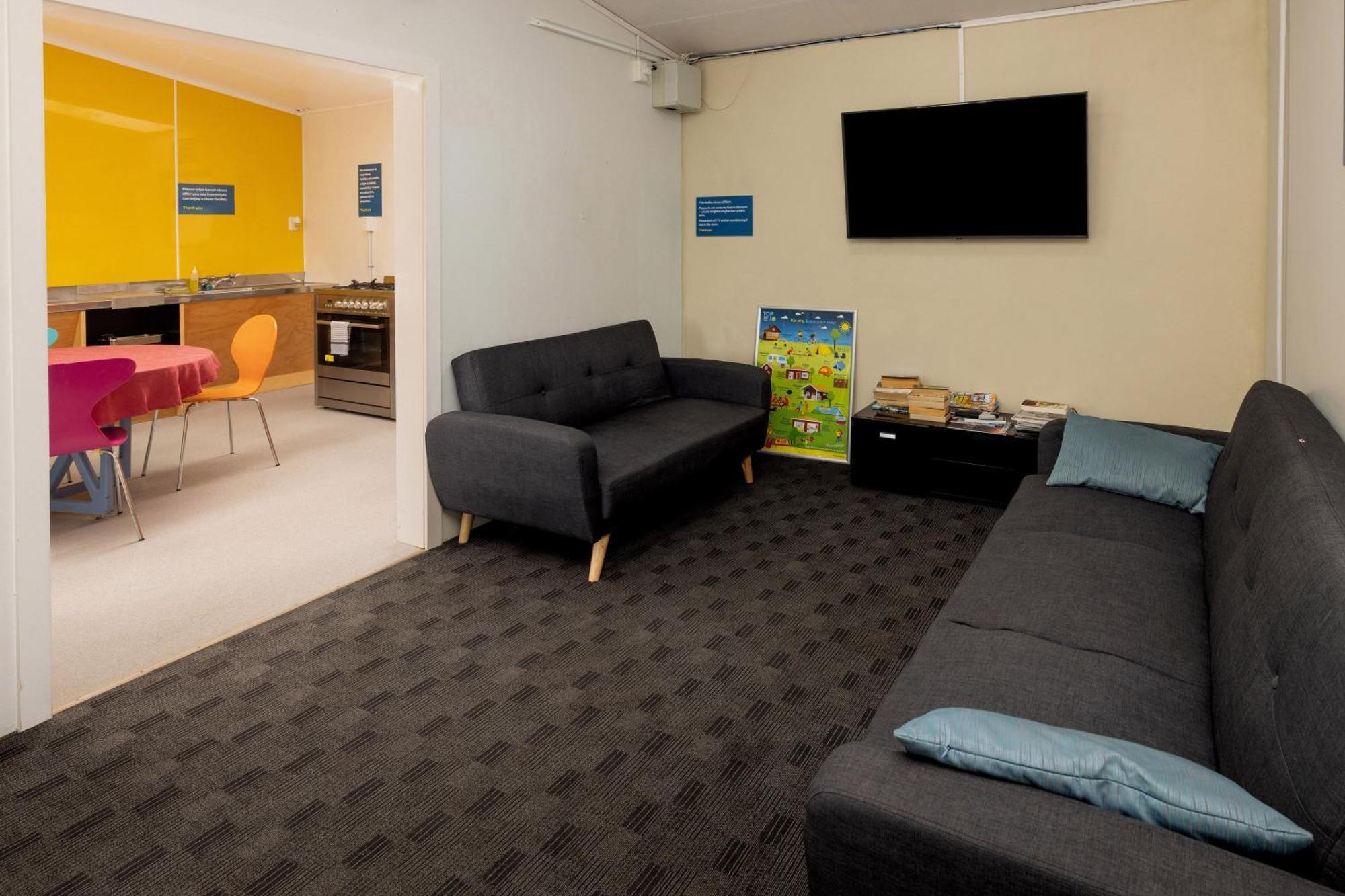 Napier Beach Top 10 Holiday Park & Motels Extérieur photo