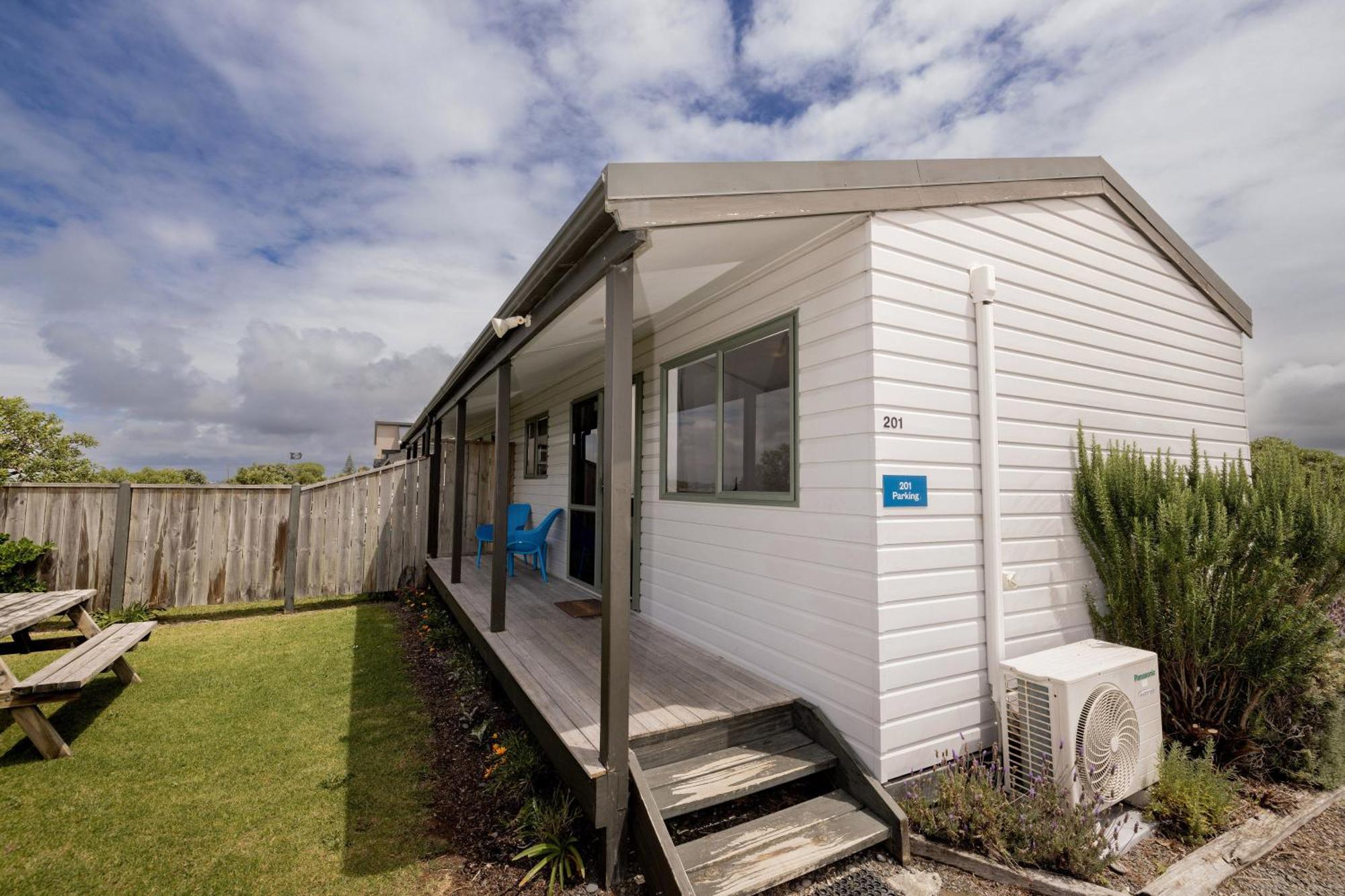 Napier Beach Top 10 Holiday Park & Motels Extérieur photo