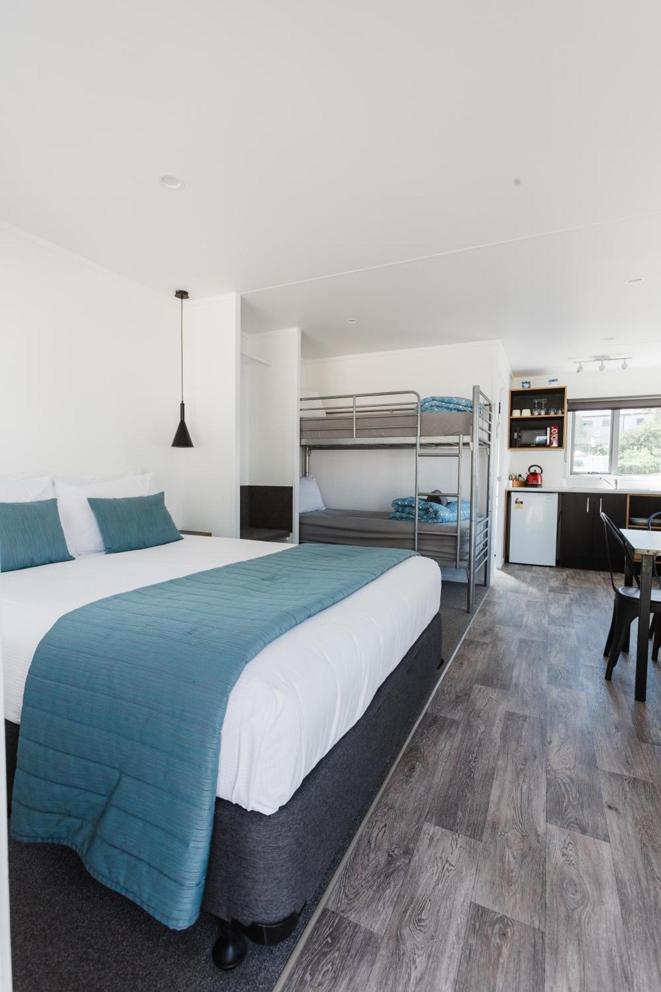 Napier Beach Top 10 Holiday Park & Motels Extérieur photo